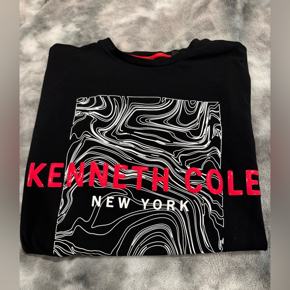 Kenneth Cole Black with Red and White Pop Out Graphic T-Shirt for Men size 2X - Picture 3 of 11